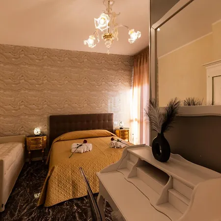 Amy Πανσιόν Ραβένα